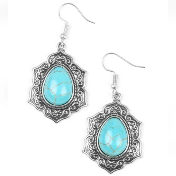Paparazzi Vintage Silver and Turquoise Dangle Earrings - Picture 2 of 9